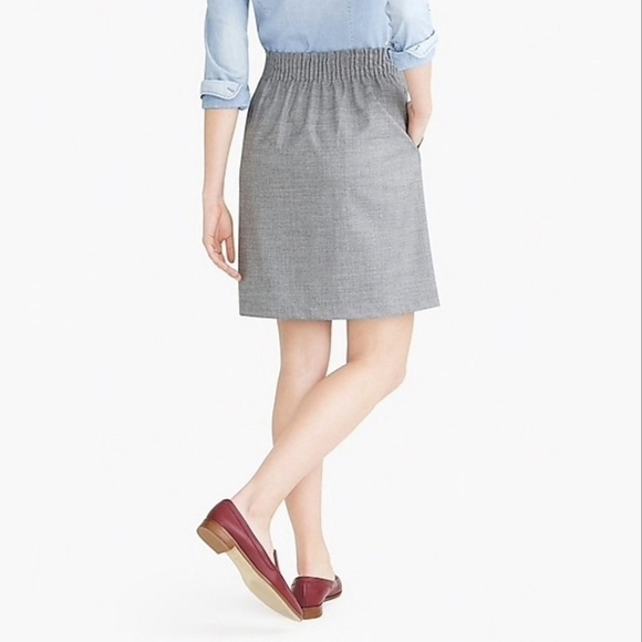 J. Crew Mercantile Sidewalk Ruched Waist Mini Skirt in Stone Gray Size 0 - Picture 3 of 12